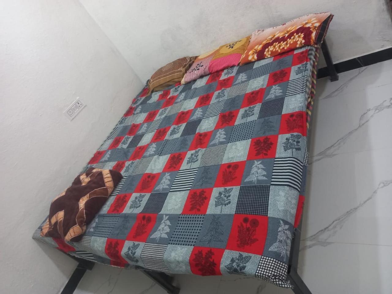 Kuber Bhandari Guest House And Hotel Sehore Exterior photo